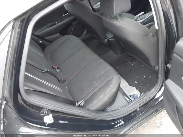 5NPLM4AGXNH085959 2022 HYUNDAI ELANTRA - Image 8