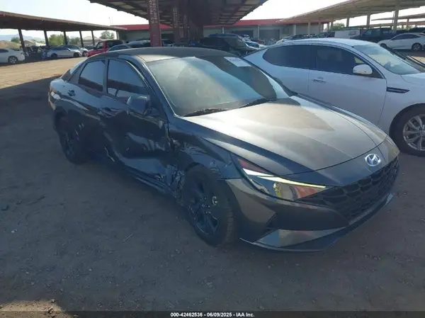 5NPLM4AGXPH088377 2023 HYUNDAI ELANTRA - Image 1