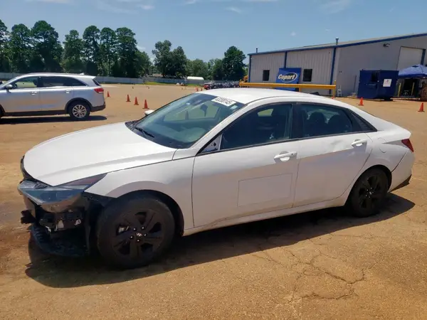 5NPLM4AGXPH102133 2023 HYUNDAI ELANTRA - Image 1