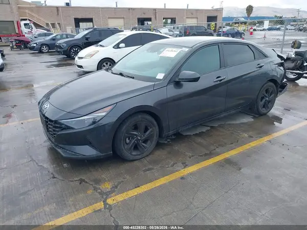 5NPLM4AGXPH102486 2023 HYUNDAI ELANTRA - Image 2