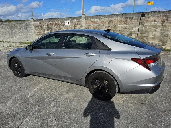 5NPLM4AGXPH103394 2023 HYUNDAI ELANTRA - Image 2