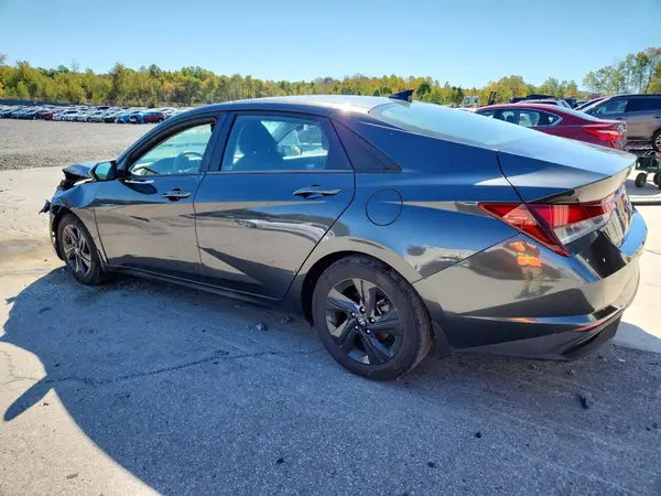 5NPLM4AGXPH106439 2023 HYUNDAI ELANTRA - Image 2