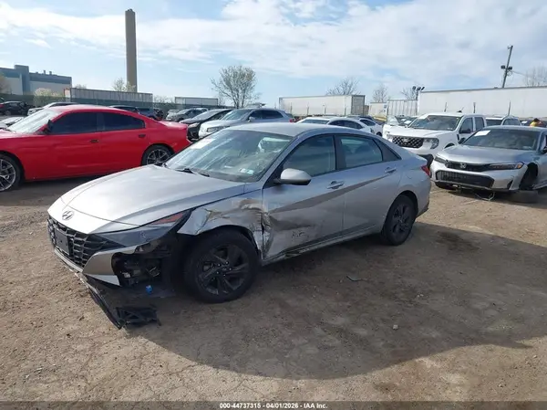 5NPLM4AGXPH110295 2023 HYUNDAI ELANTRA - Image 2