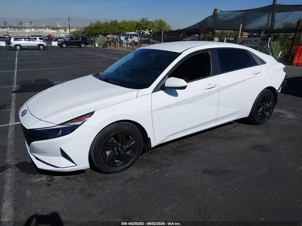 5NPLM4AGXPH118476 2023 HYUNDAI ELANTRA - Image 2
