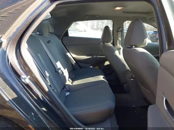 5NPLN4AG0MH028701 2021 HYUNDAI ELANTRA - Image 8