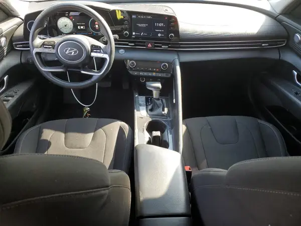 5NPLN4AG0NH056371 2022 HYUNDAI ELANTRA - Image 8