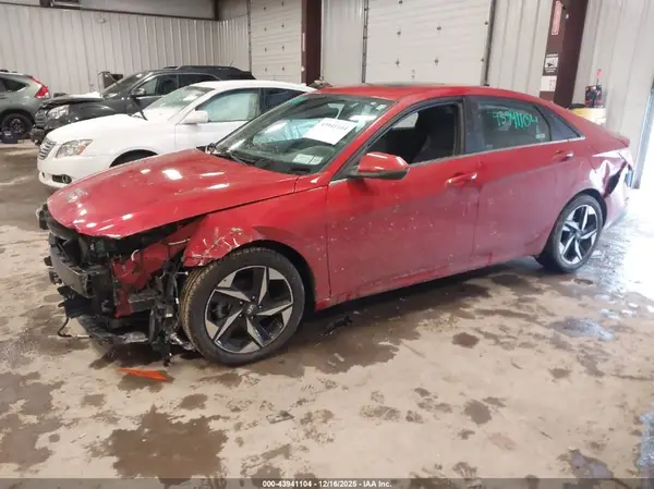 5NPLN4AG0NH057794 2022 HYUNDAI ELANTRA - Image 2