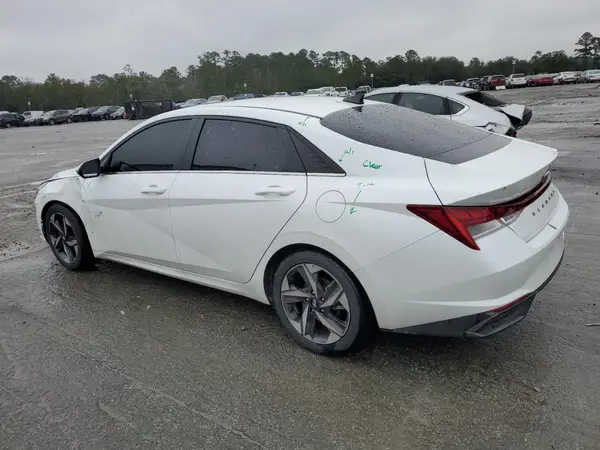 5NPLN4AG0NH061361 2022 HYUNDAI ELANTRA - Image 2