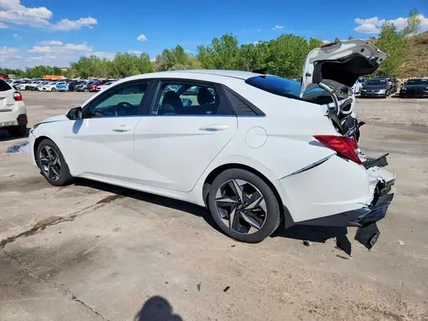 5NPLN4AG0NH066642 2022 HYUNDAI ELANTRA - Image 2