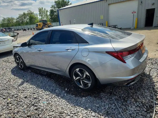 5NPLN4AG0NH073364 2022 HYUNDAI ELANTRA - Image 2