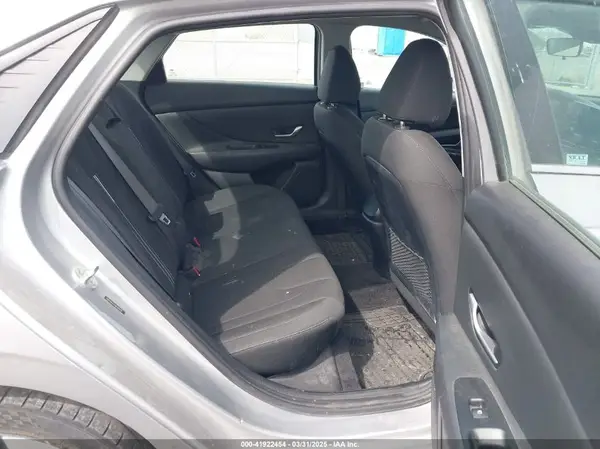 5NPLN4AG1MH005928 2021 HYUNDAI ELANTRA - Image 8