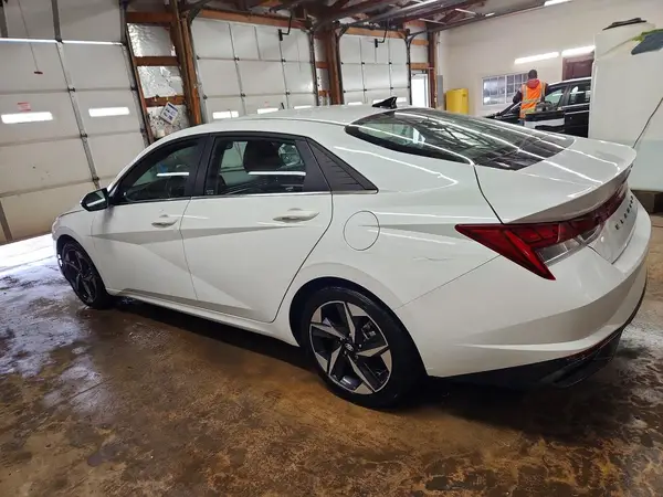 5NPLN4AG1MH020347 2021 HYUNDAI ELANTRA - Image 2
