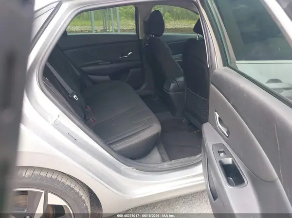 5NPLN4AG1MH035575 2021 HYUNDAI ELANTRA - Image 8