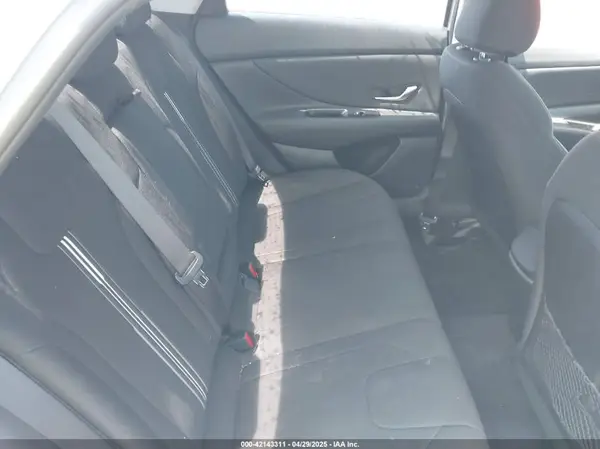 5NPLN4AG1MH043336 2021 HYUNDAI ELANTRA - Image 8