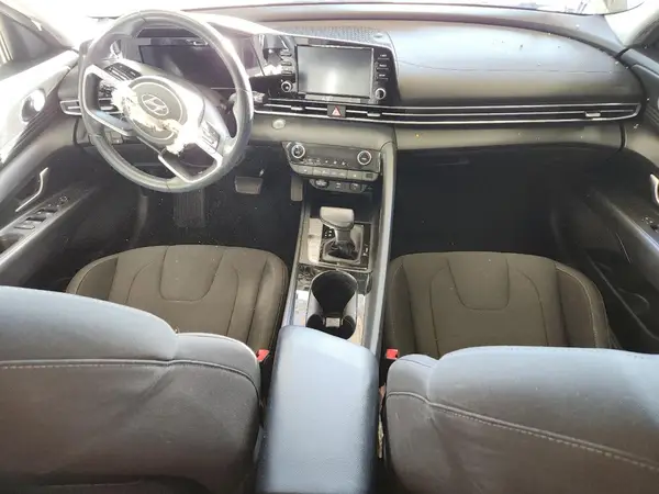 5NPLN4AG1NH053205 2022 HYUNDAI ELANTRA - Image 8