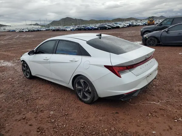 5NPLN4AG1NH054984 2022 HYUNDAI ELANTRA - Image 2