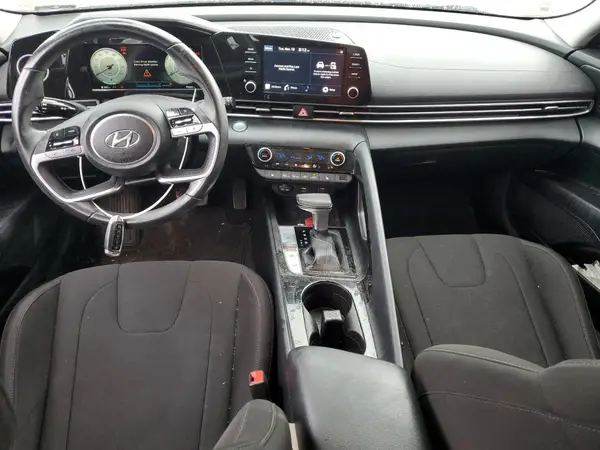 5NPLN4AG1NH054984 2022 HYUNDAI ELANTRA - Image 8