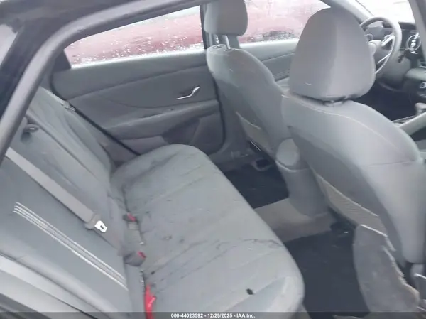 5NPLN4AG1NH055911 2022 HYUNDAI ELANTRA - Image 8
