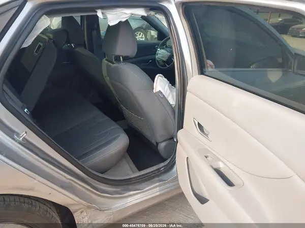5NPLN4AG1NH062860 2022 HYUNDAI ELANTRA - Image 8