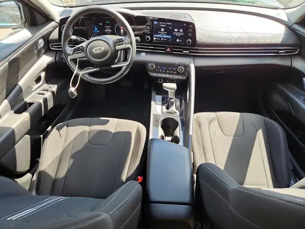 5NPLN4AG1NH074443 2022 HYUNDAI ELANTRA - Image 8