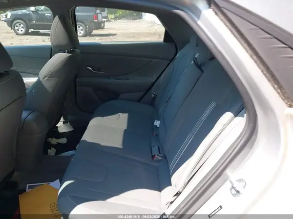 5NPLN4AG2MH025301 2021 HYUNDAI ELANTRA - Image 8