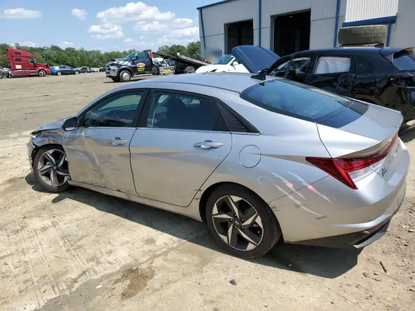 5NPLN4AG2MH031261 2021 HYUNDAI ELANTRA - Image 2