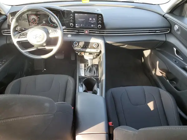 5NPLN4AG2NH056291 2022 HYUNDAI ELANTRA - Image 8