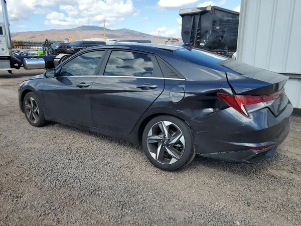 5NPLN4AG2NH057389 2022 HYUNDAI ELANTRA - Image 2