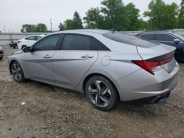 5NPLN4AG2NH062060 2022 HYUNDAI ELANTRA - Image 2