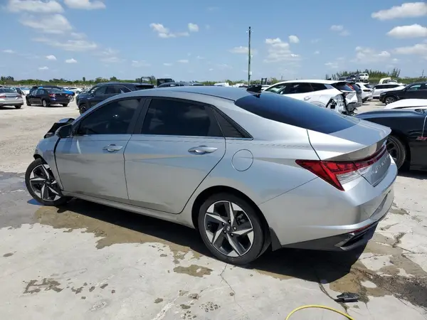 5NPLN4AG2NH068781 2022 HYUNDAI ELANTRA - Image 2