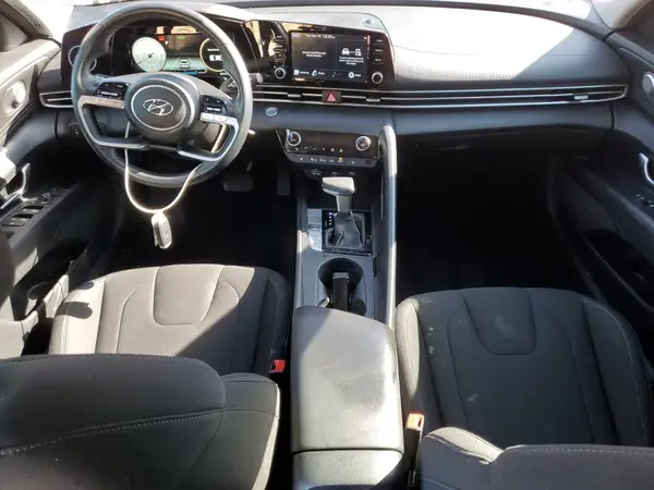 5NPLN4AG3MH024559 2021 HYUNDAI ELANTRA - Image 8