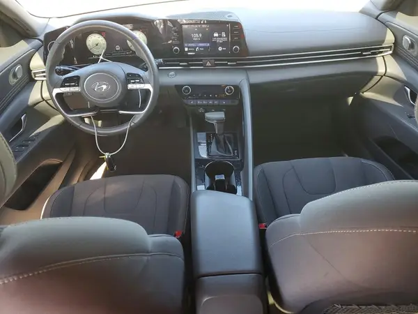 5NPLN4AG3MH027848 2021 HYUNDAI ELANTRA - Image 8