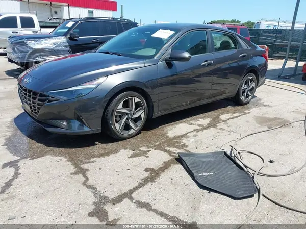 5NPLN4AG3MH037666 2021 HYUNDAI ELANTRA - Image 2