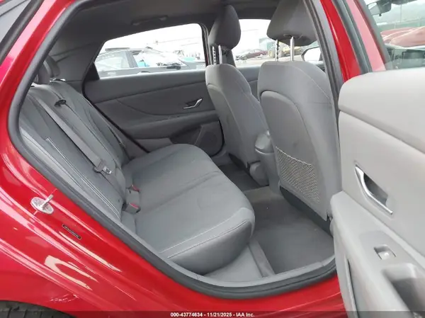 5NPLN4AG3MH043810 2021 HYUNDAI ELANTRA - Image 8
