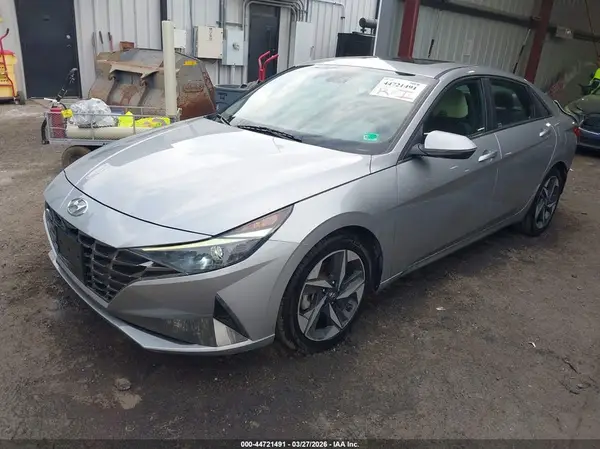 5NPLN4AG3NH056557 2022 HYUNDAI ELANTRA - Image 2