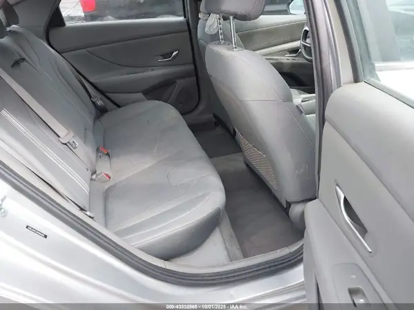 5NPLN4AG3NH058485 2022 HYUNDAI ELANTRA - Image 8