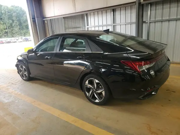 5NPLN4AG3NH060396 2022 HYUNDAI ELANTRA - Image 2