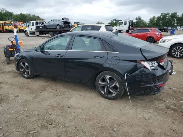 5NPLN4AG3NH061323 2022 HYUNDAI ELANTRA - Image 2