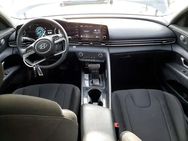 5NPLN4AG4MH003848 2021 HYUNDAI ELANTRA - Image 8