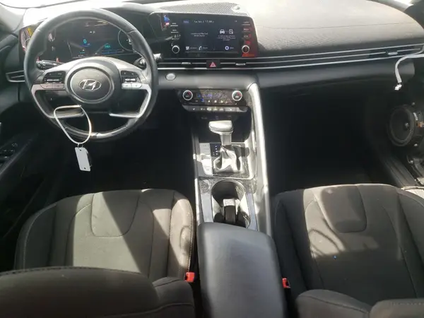 5NPLN4AG4MH006068 2021 HYUNDAI ELANTRA - Image 8