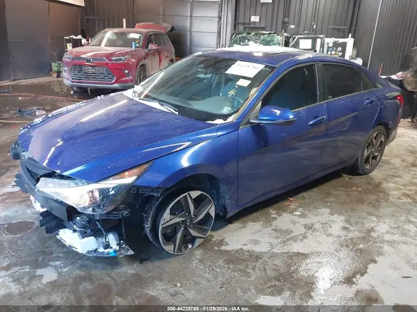 5NPLN4AG4MH022450 2021 HYUNDAI ELANTRA - Image 2
