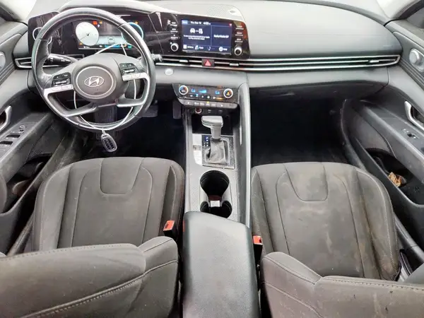 5NPLN4AG4MH042696 2021 HYUNDAI ELANTRA - Image 8