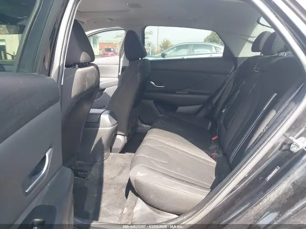 5NPLN4AG4MH045792 2021 HYUNDAI ELANTRA - Image 8