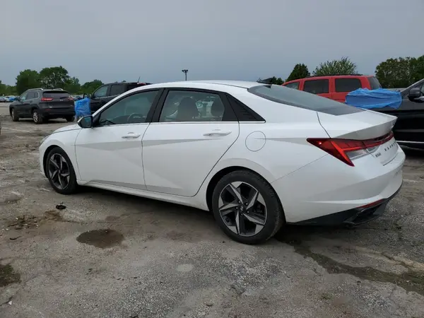 5NPLN4AG4NH061380 2022 HYUNDAI ELANTRA - Image 2