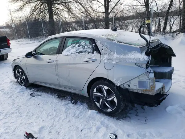 5NPLN4AG4NH065025 2022 HYUNDAI ELANTRA - Image 2