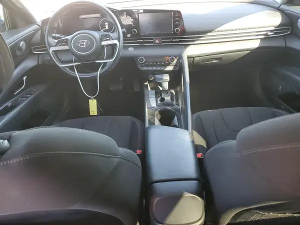 5NPLN4AG5MH006130 2021 HYUNDAI ELANTRA - Image 8