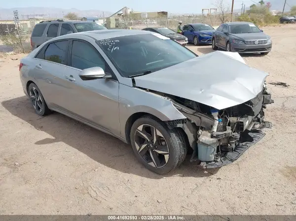 5NPLN4AG5MH018195 2021 HYUNDAI ELANTRA - Image 1