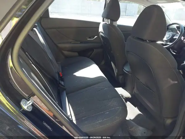 5NPLN4AG5MH036650 2021 HYUNDAI ELANTRA - Image 8