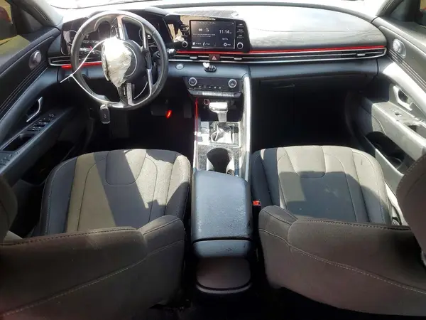 5NPLN4AG5MH040827 2021 HYUNDAI ELANTRA - Image 8