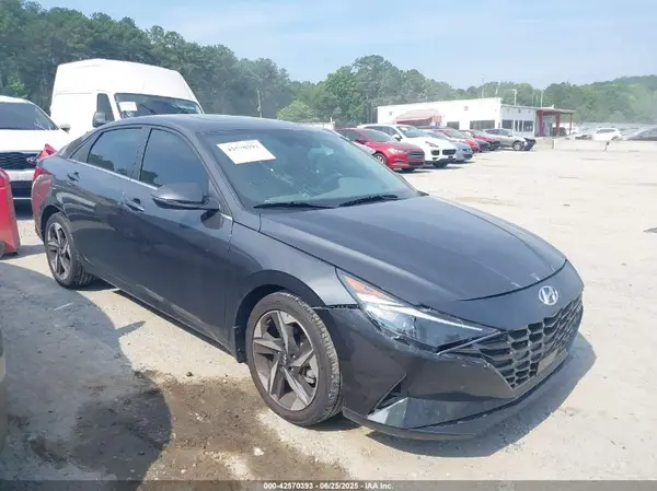 5NPLN4AG5NH059203 2022 HYUNDAI ELANTRA - Image 1